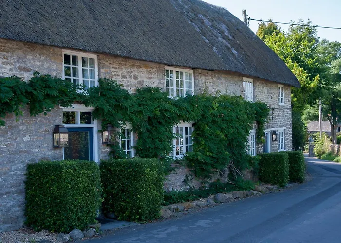 Summer Lodge Country House Hotel